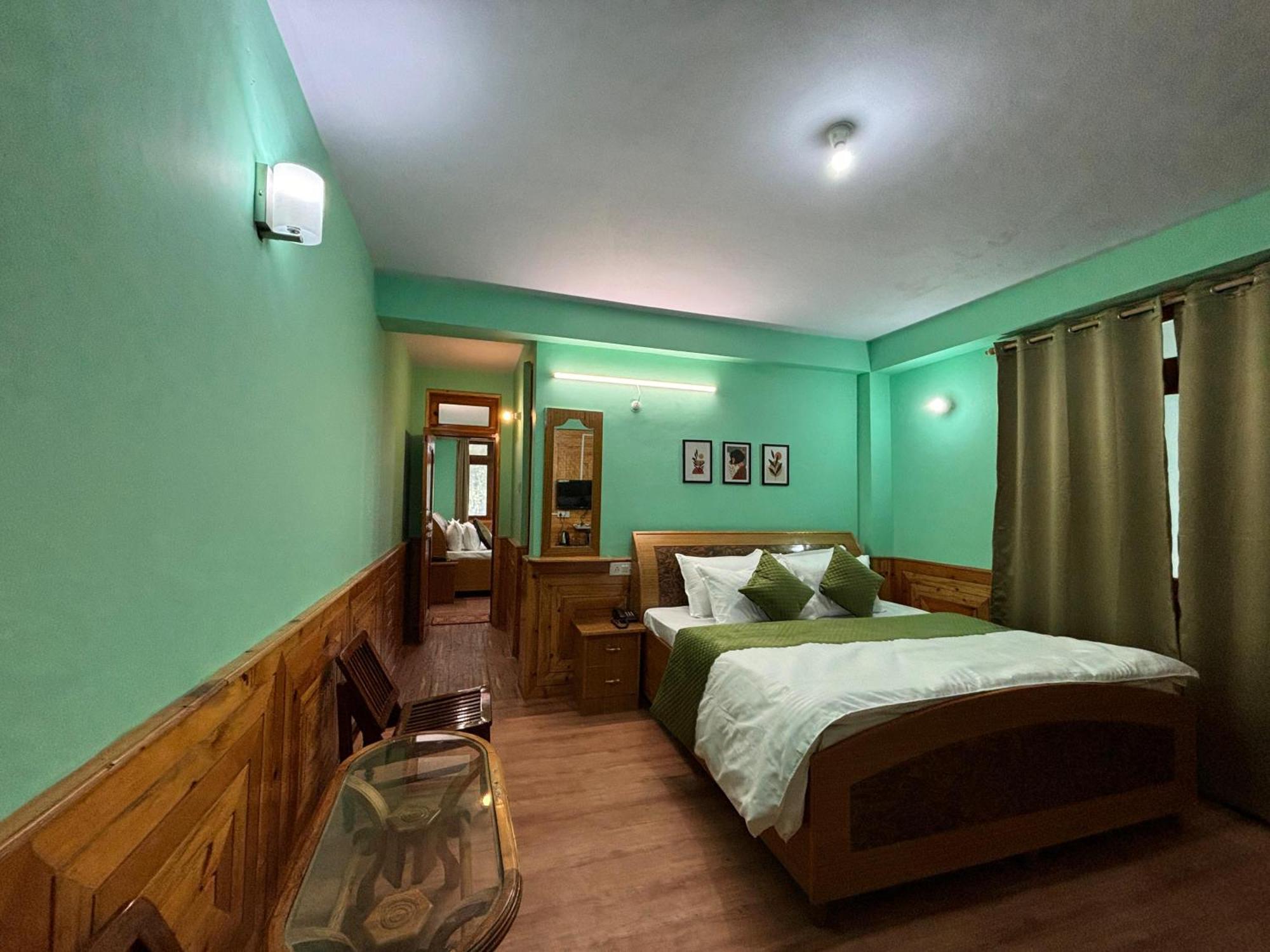 Hotel Geetanjali Sāngla Exterior foto